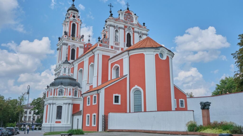 How Belarus Instagram bloggers can collaborate with UK advertisers in 2025