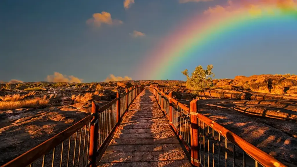 Практычны план для беларускіх крэатараў: як знайсці, прапанаваць і зняць відэа-водгукі для сербскіх брэндаў на Xiaohongshu — з локальнымі фішкамі, інтэграцыяй Dianping і бізнес-формуламі.