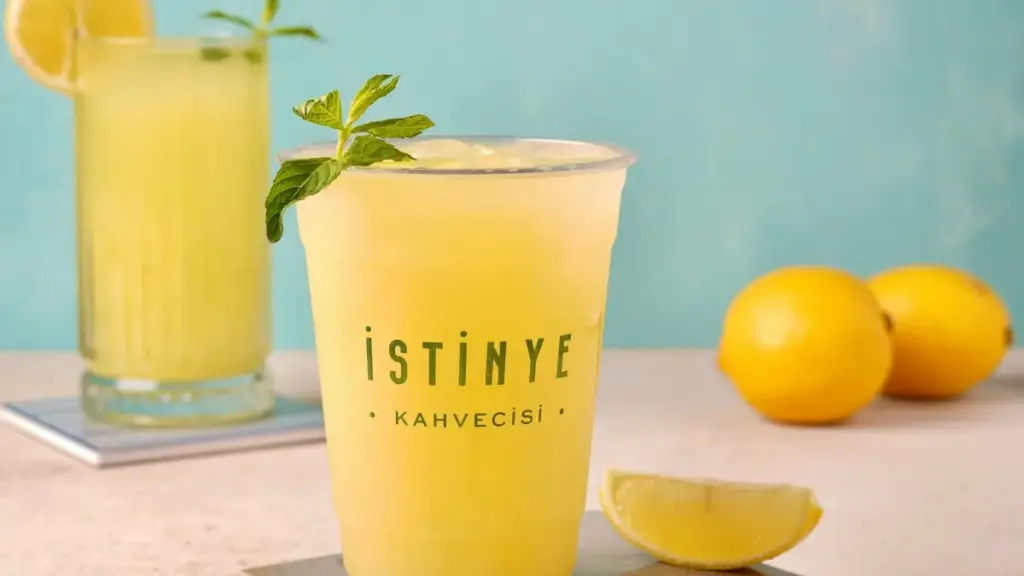 Краткі практычны гайдз па пошуку і актывацыі крэатараў з Коста-Рыкі, якія глядзяць HBO Max, для доўгатэрміновых сацыяльна адказных кампаній.