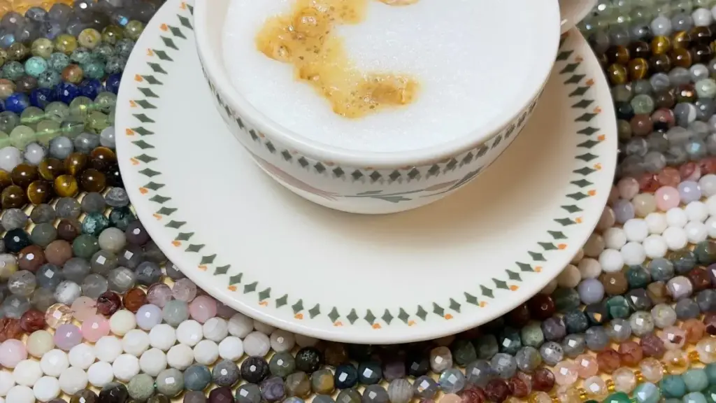 Канкрэтны гайд для беларускіх крэатараў: як наладзіць кантакты з кало́мбійскімі брэндамі ў TikTok, прапанаваць агляды адукацыйных платформаў і пераўтварыць гэта ў даход.