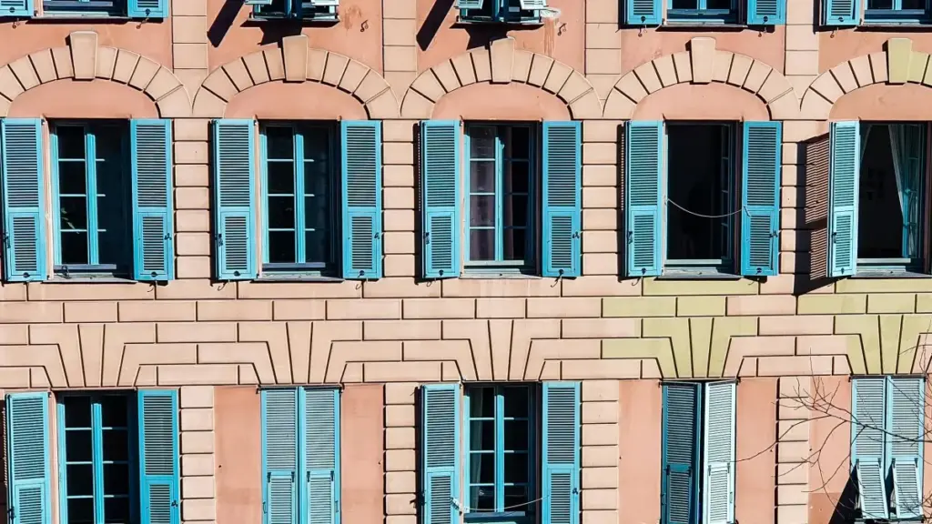 Практычны гайд, як знайсці эквадорскія брэнды ў Moj, зайсці да іх без спаму і прапанаваць affiliate-прадукты так, каб гэта выглядала па-дзелавому.